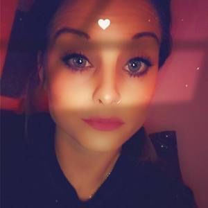 Meet your Posher, Ashton